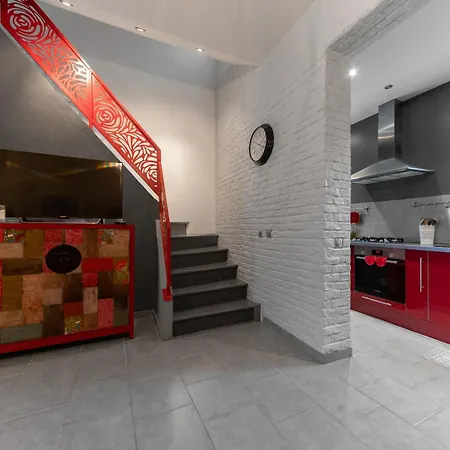 Prázdninový dům Maison Petillat - Calme En Plein Centre - 2 80m2, Wifi *