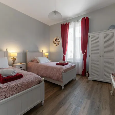 Maison Petillat - Calme En Plein Centre - 2 80m2, Wifi Ferienhaus