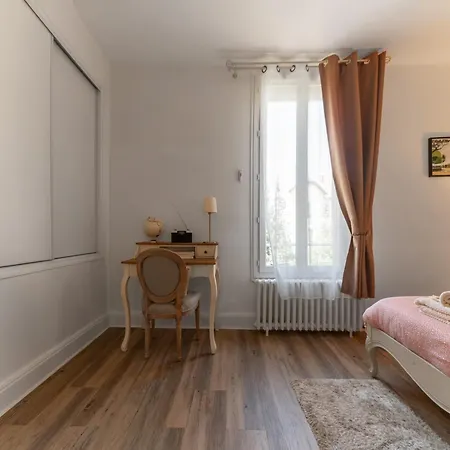 Maison Petillat - Calme En Plein Centre - 2 80m2, Wifi * Vichy