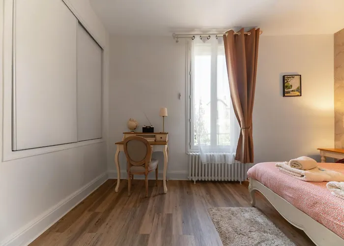 Maison Petillat - Calme En Plein Centre - 2 80m2, Wifi * Vichy